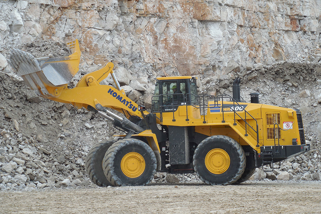 Komatsu WA600 Specs | KRents